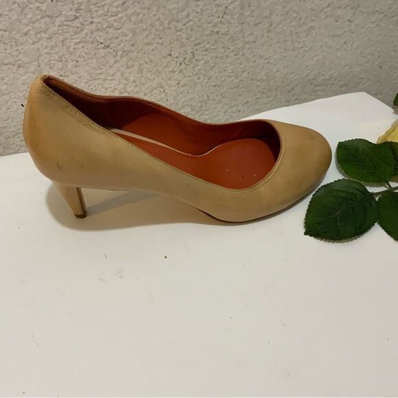 Cole Haan NikeAir Chelsea Tan Patent Leather Low Heel Pumps Size 7B - Picture 4 of 11